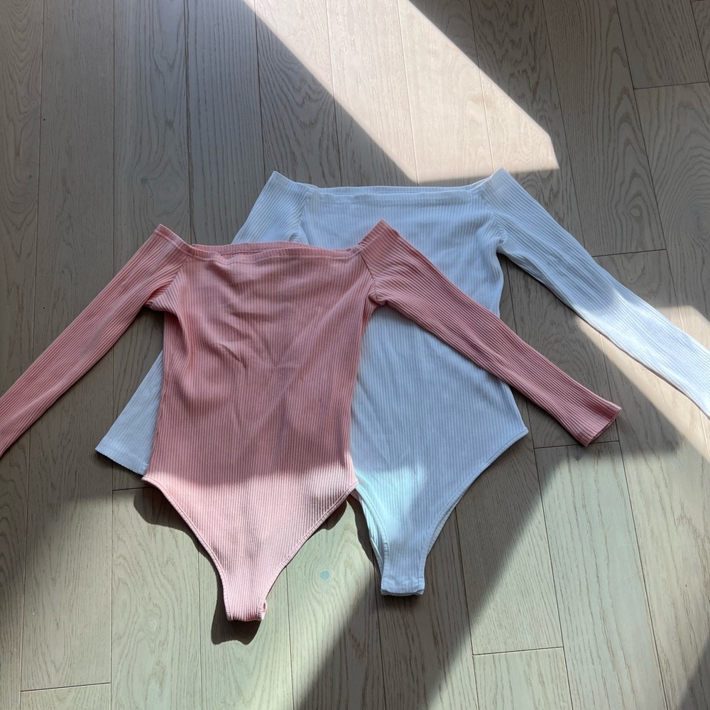 Bodysuit bundle. Coral + white. Long sleeve, onesie, off the shoulder